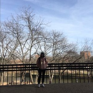 Meet your Posher, Vy